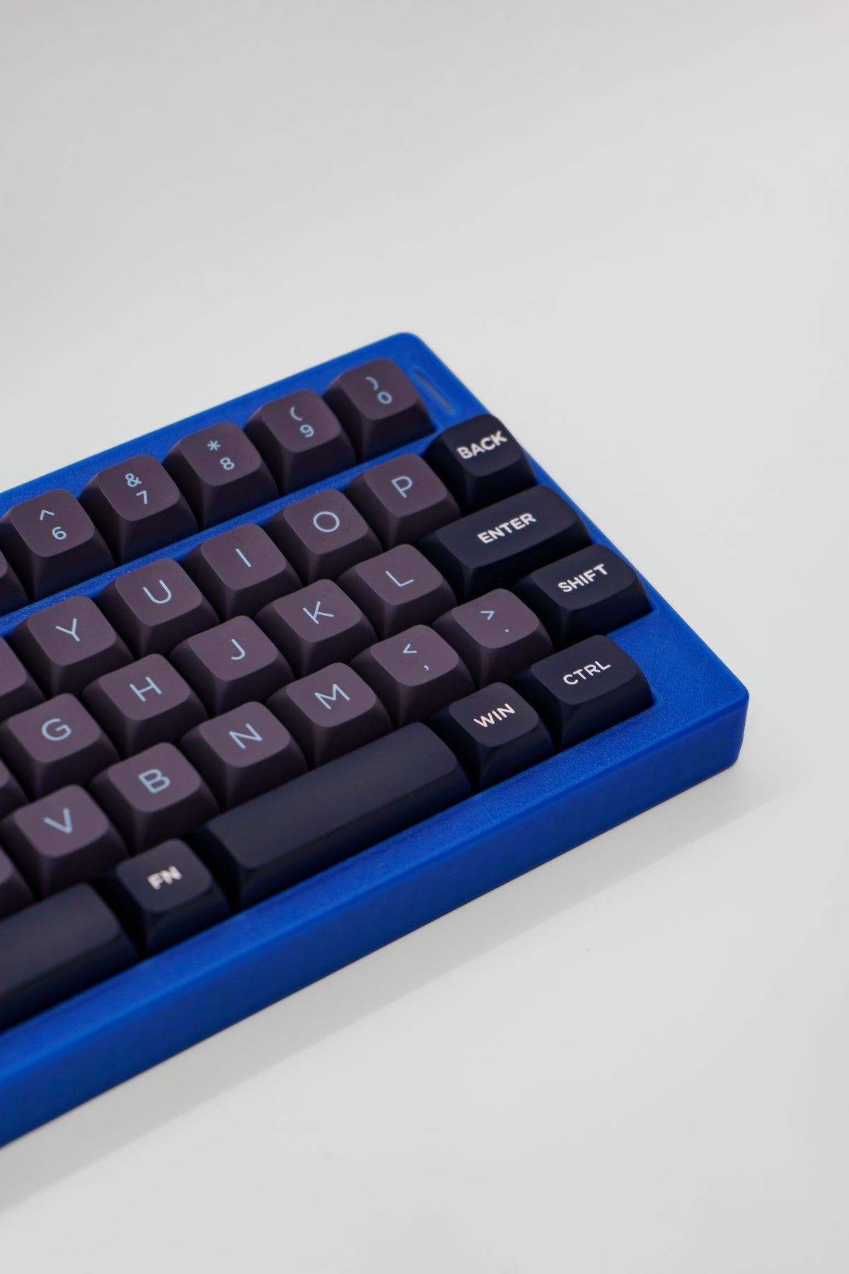Raven50 50% Mechanical Keyboard (HHKB Layout, Kailh Arctic Fox)