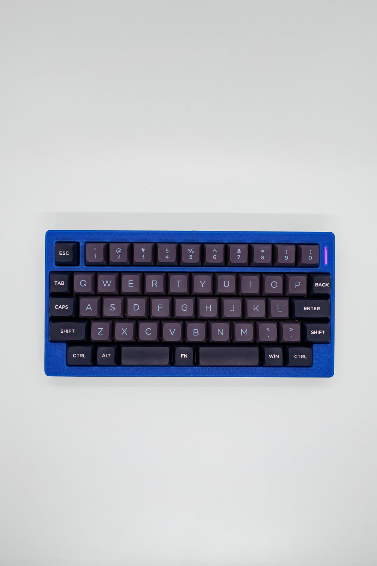 Raven50 50% Mechanical Keyboard (HHKB Layout, Kailh Arctic Fox)
