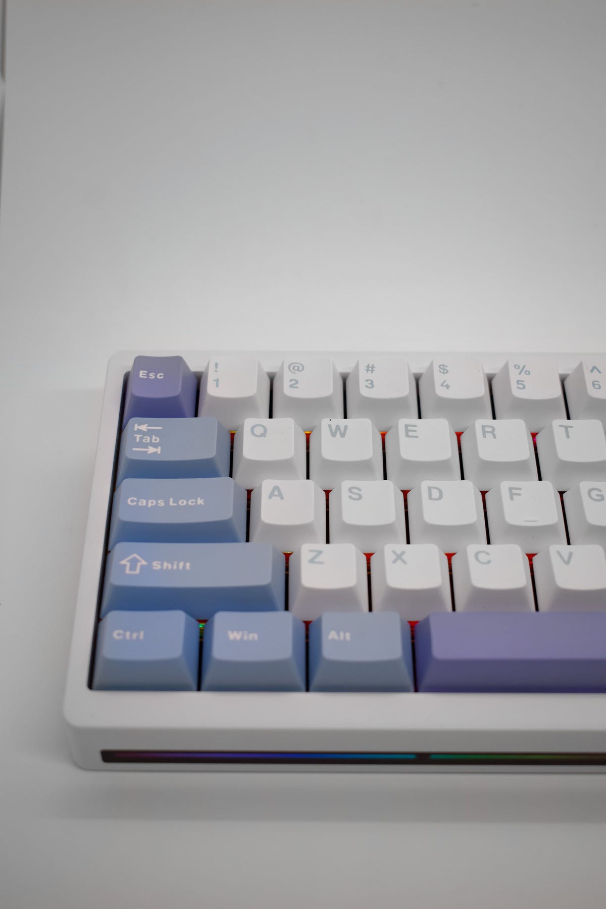 Pastel Fairytales NUT65 – 65-Key Fully Custom Mechanical Keyboard (Maple Leaf Tactile)