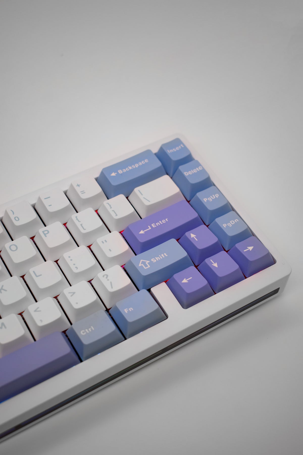 Pastel Fairytales NUT65 – 65-Key Fully Custom Mechanical Keyboard (Maple Leaf Tactile)