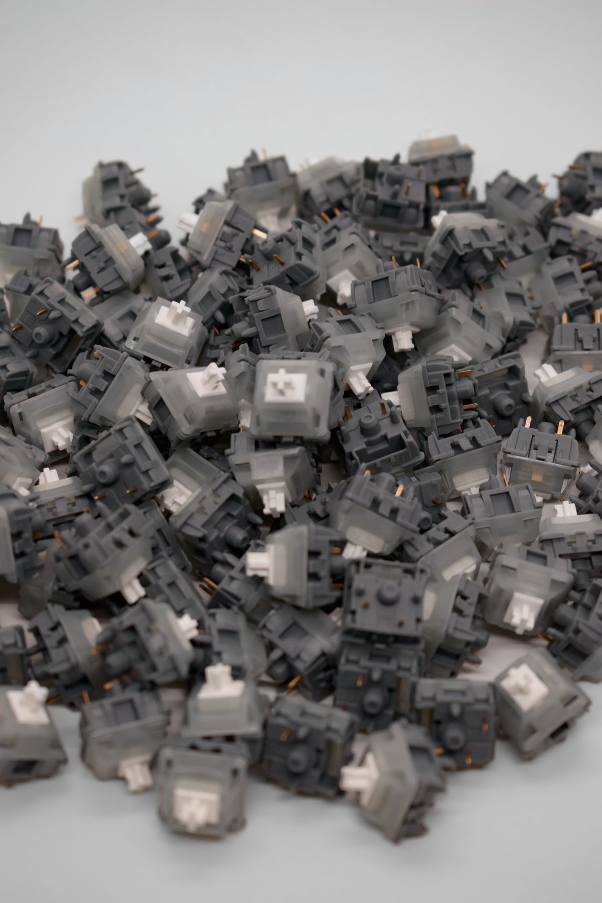 Gateron Everfree Grayish Tactile Switch Суичове за Механична Клавиатура Тактилни (10 броя) - TypeHero