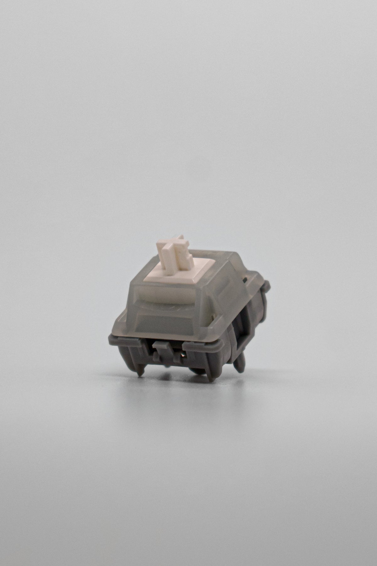 Gateron Everfree Grayish Tactile Switch Суичове за Механична Клавиатура Тактилни (10 броя) - TypeHero
