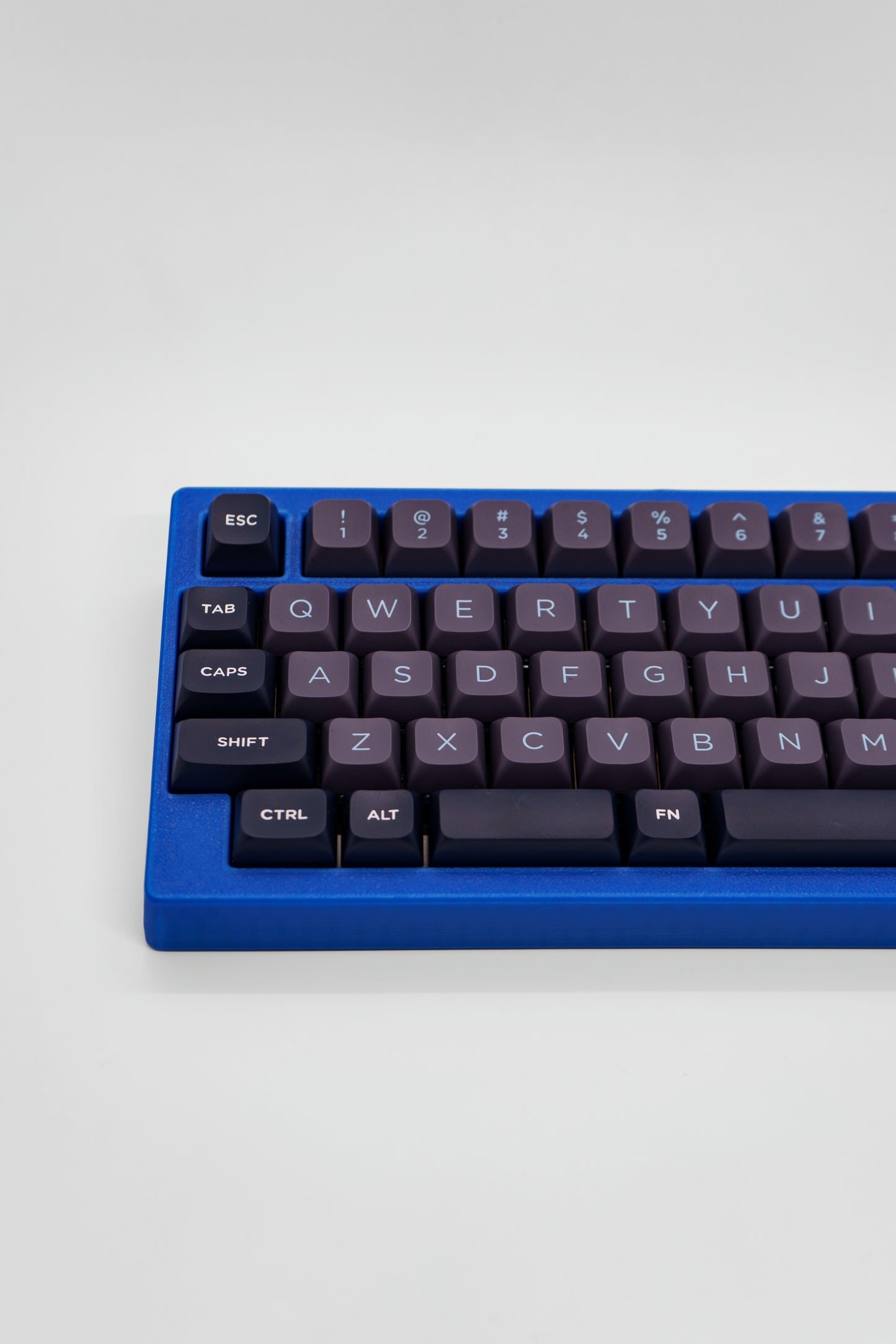 Raven50 50% Механична Клавиатура (HHKB Layout, Kailh Arctic Fox)