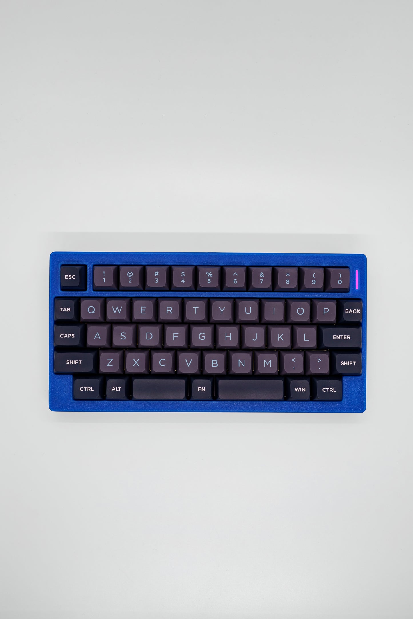 Raven50 50% Механична Клавиатура (HHKB Layout, Kailh Arctic Fox)
