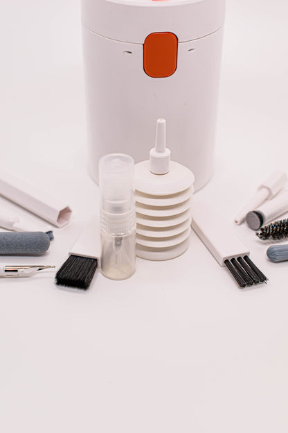 Desk and Keyboard Cleaning Tool Мулти Инструмент за Почистване на Бюро и Клавиатура - TypeHero