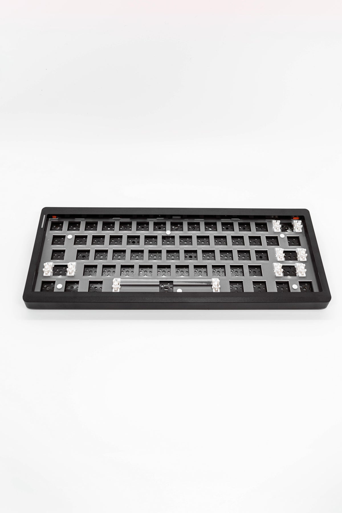 GMK61 60% Компактна Механична Основа за Клавиатура (Barebones) - TypeHero