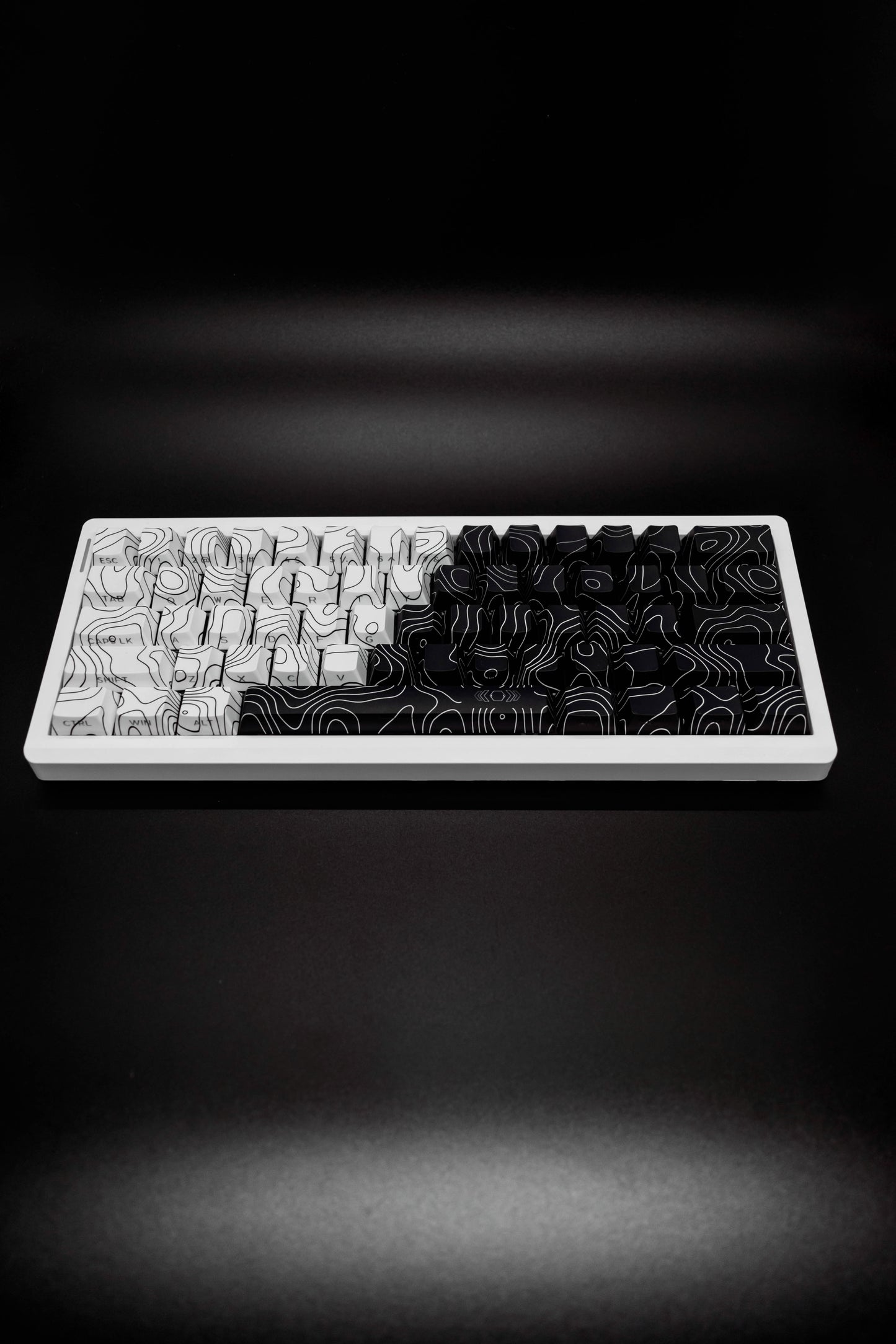 GMK61 60% Механична Клавиатура Комплект (Сглоби си сам) - TypeHero