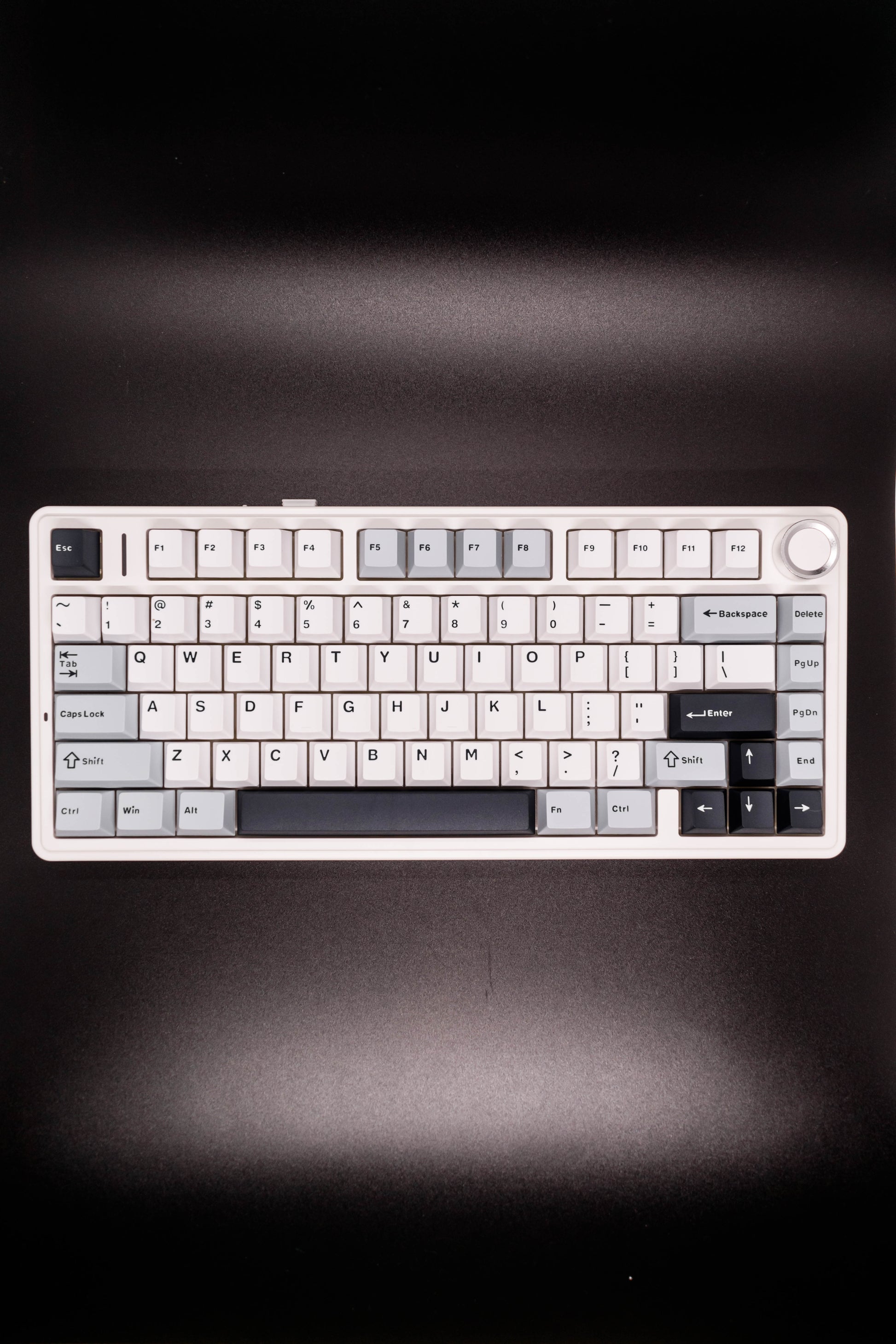 Aula F75 75% Механична Клавиатура с Копче за Регулиране на Звука (Pre-Built) - TypeHero