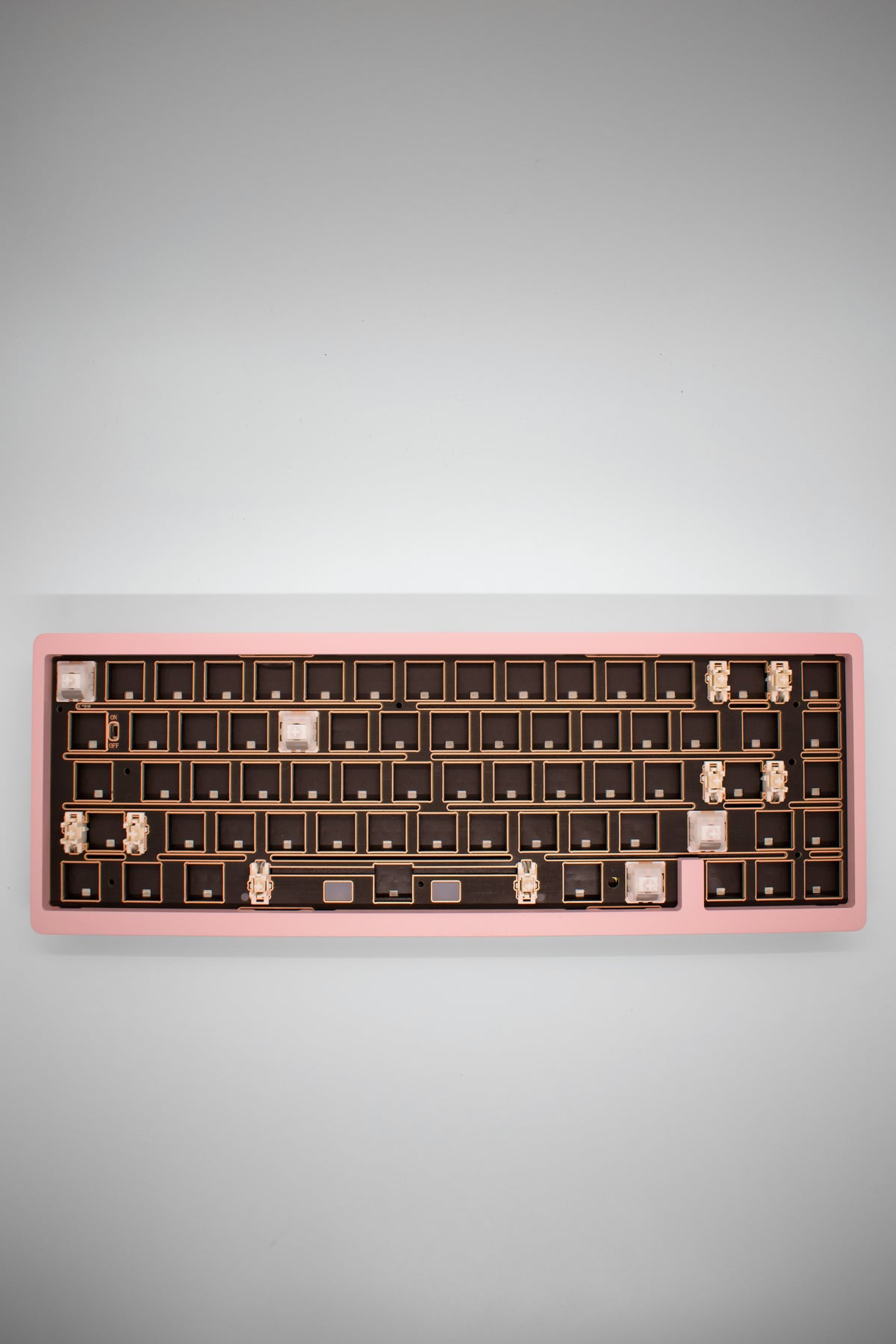 Nut65 65% Aluminum Mechanical Keyboard Kit Алуминиева Клавиатура (Barebones) - TypeHero