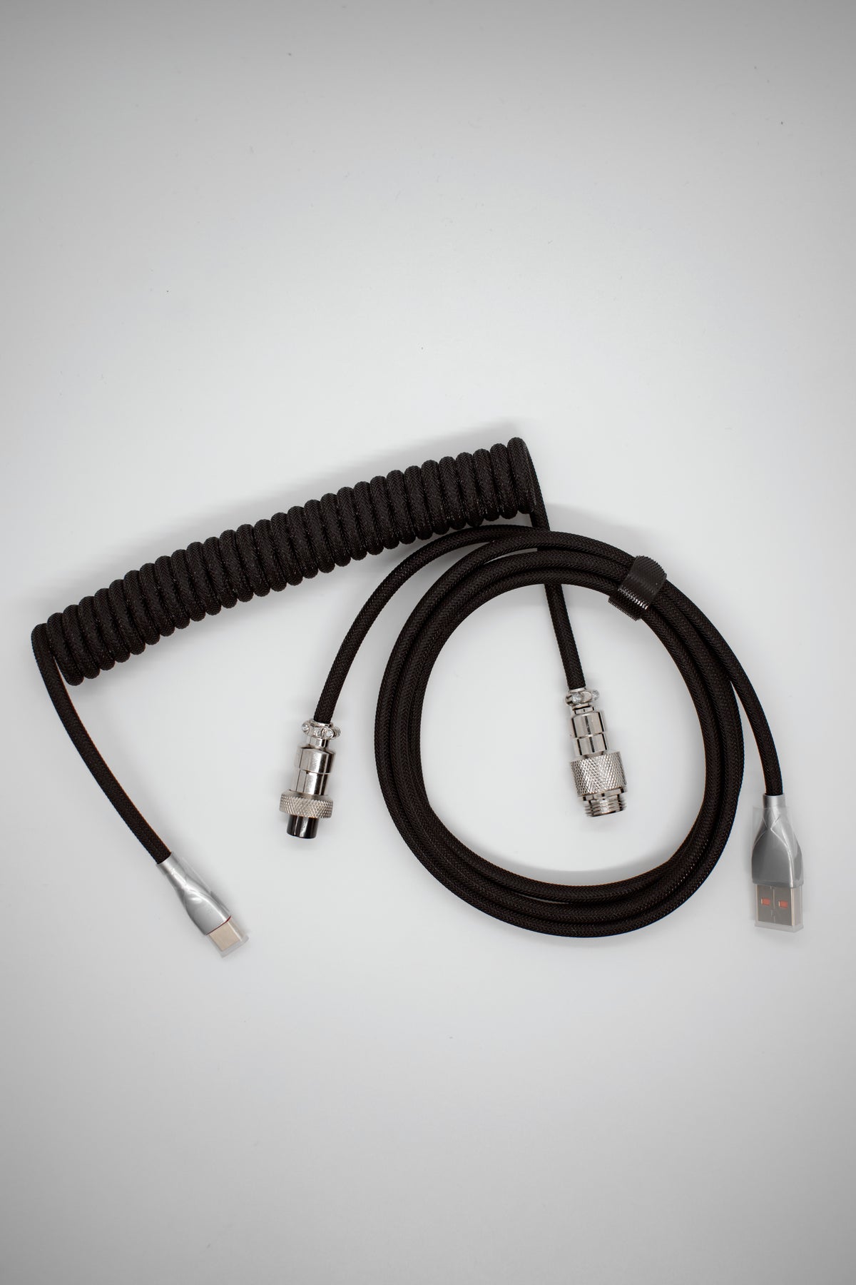TypeHero Premium Coiled Навит Авиаторен Кабел USB-A към USB-C - TypeHero