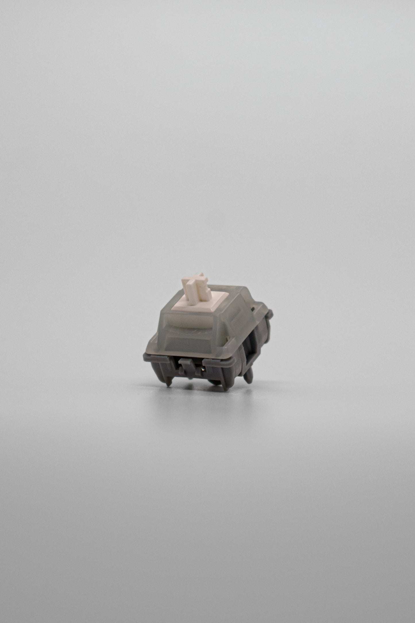 Gateron Everfree Grayish Tactile Switch Суичове за Механична Клавиатура Тактилни (10 броя) - TypeHero
