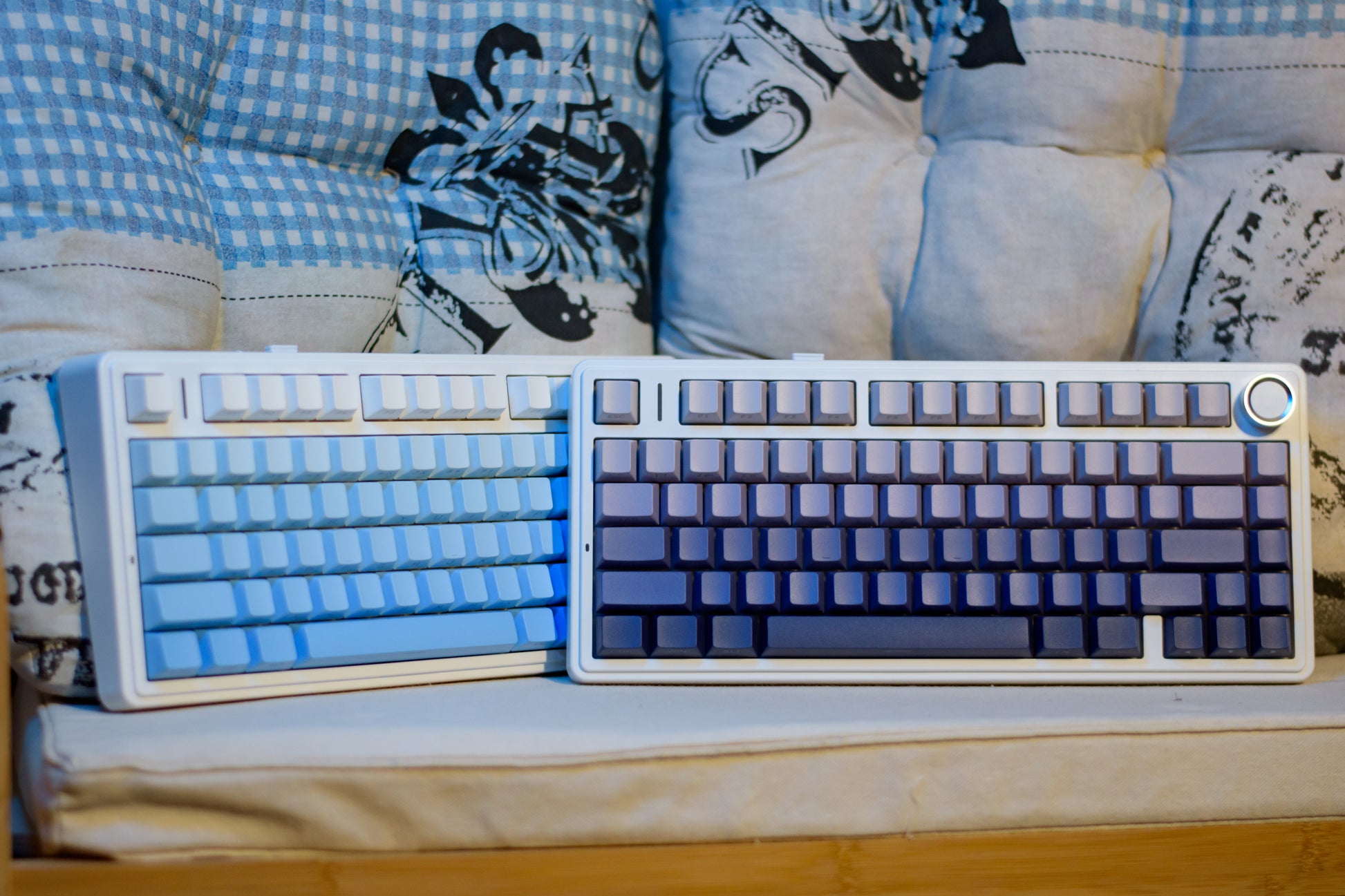 Aula F75 75% Механична Клавиатура с Копче за Регулиране на Звука (Pre-Built) - TypeHero