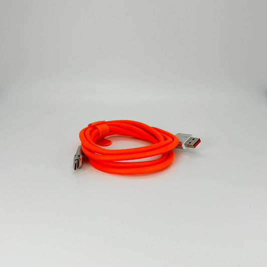 TypeHero Качествен силиконов USB-A -> USB-C Кабел с въртящ се USB-C конектор - TypeHero
