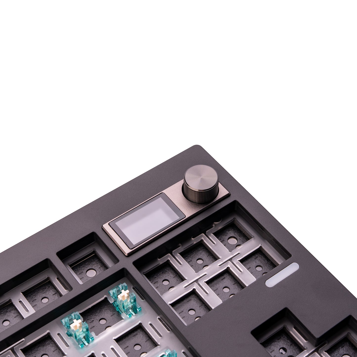 GMK87, 80% TKL Компактна Механична Клавиатура с LCD Екран и алуминиево копче за регулиране на силата на звука (VIA) - TypeHero